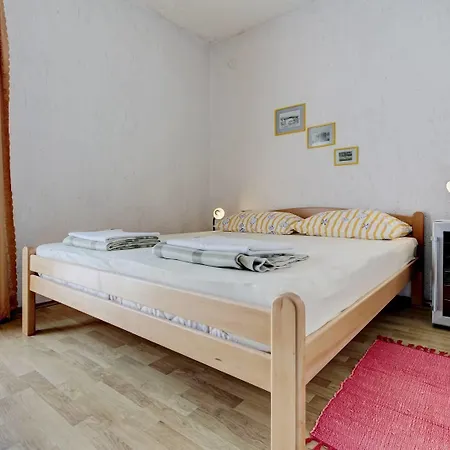 Guest house Dragica 1251 3*