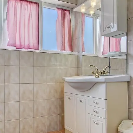 Dragica 1251 Guest house
