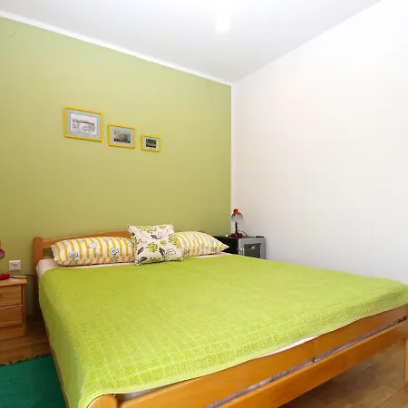 בית הארחה Dragica 1251 3*